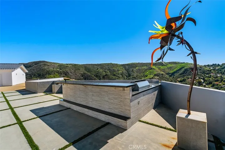 109 Buckskin Road, Bell Canyon, California 91307