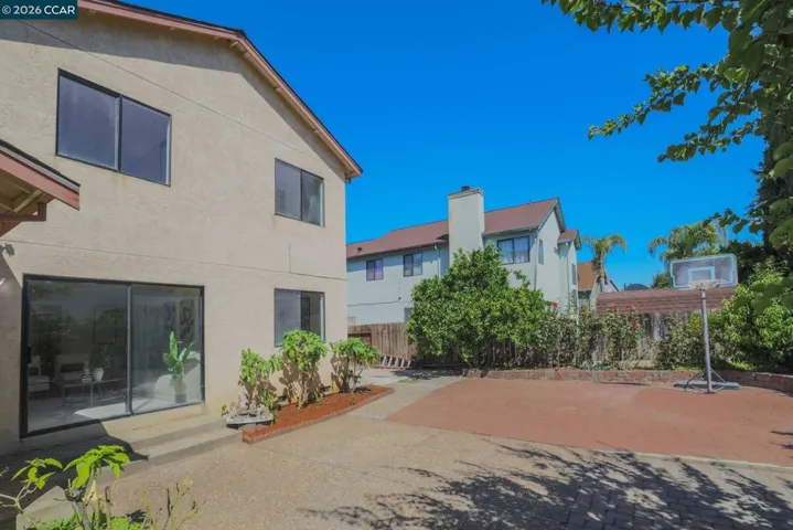 3012 Evergreen Dr, Fairfield, California 94533