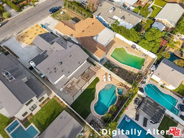 22642 Berdon Street, Woodland Hills, California 91367