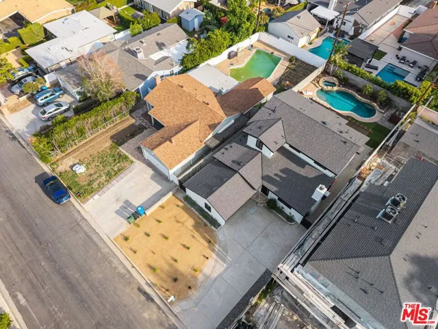 22642 Berdon Street, Woodland Hills, California 91367