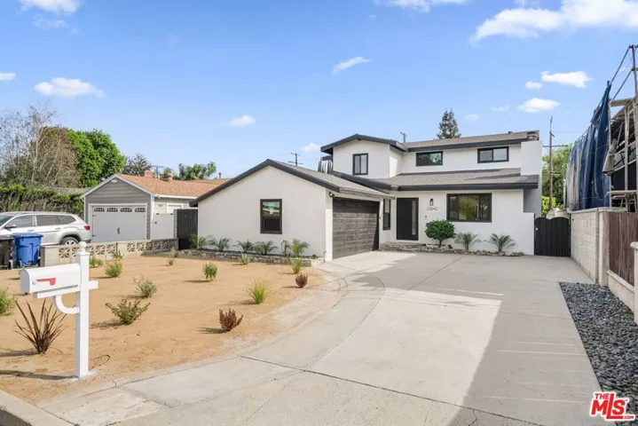 22642 Berdon Street, Woodland Hills, California 91367