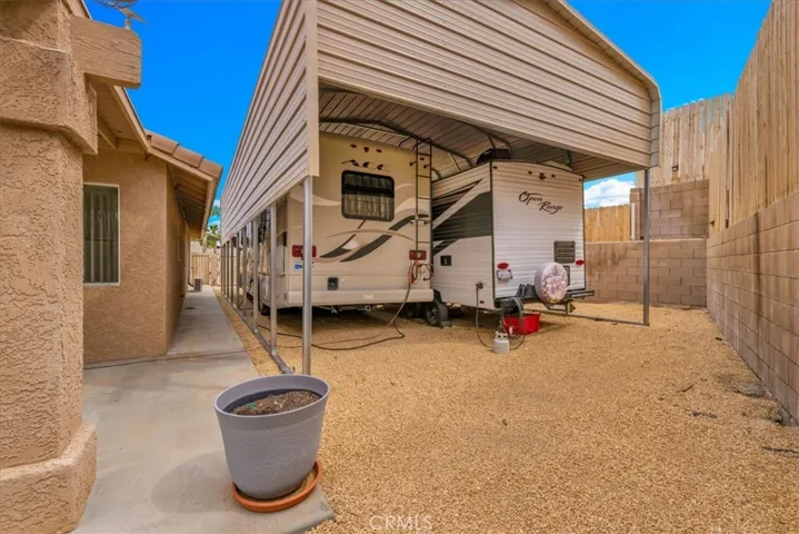 8514 Barberry Avenue, Yucca Valley, California 92284
