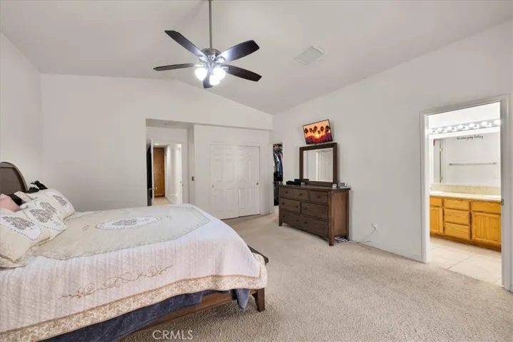 8514 Barberry Avenue, Yucca Valley, California 92284