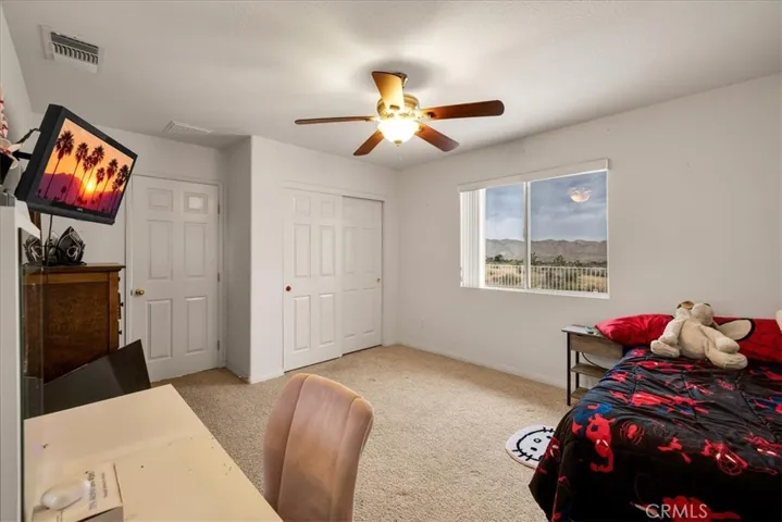 8514 Barberry Avenue, Yucca Valley, California 92284