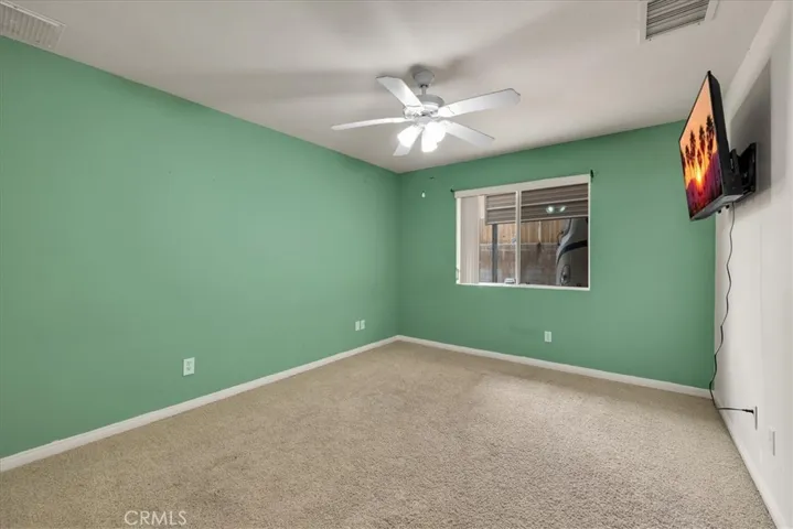 8514 Barberry Avenue, Yucca Valley, California 92284