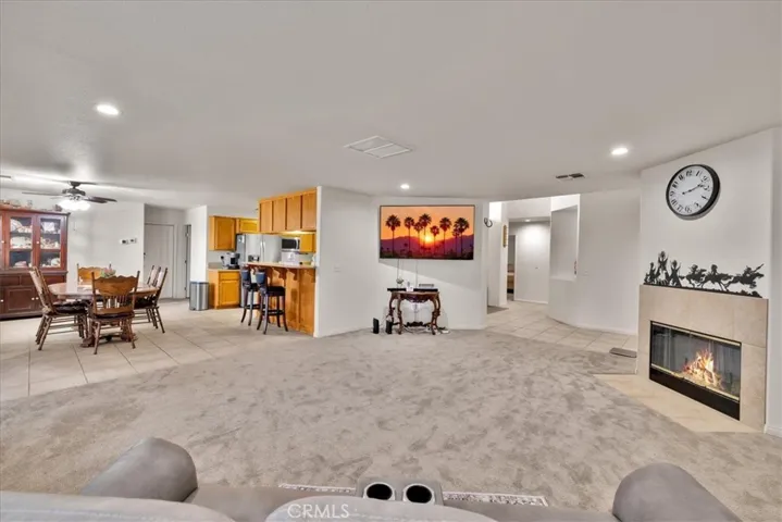 8514 Barberry Avenue, Yucca Valley, California 92284