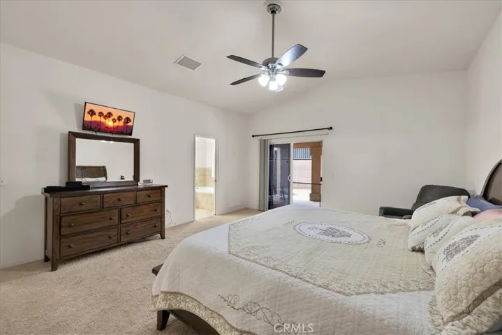 8514 Barberry Avenue, Yucca Valley, California 92284