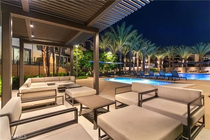 Numerous lounge & grill areas