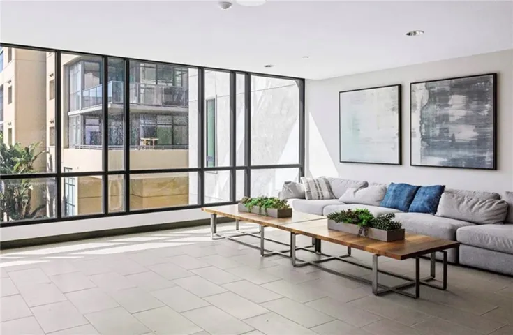 2412 Nolita, Irvine, California 92612