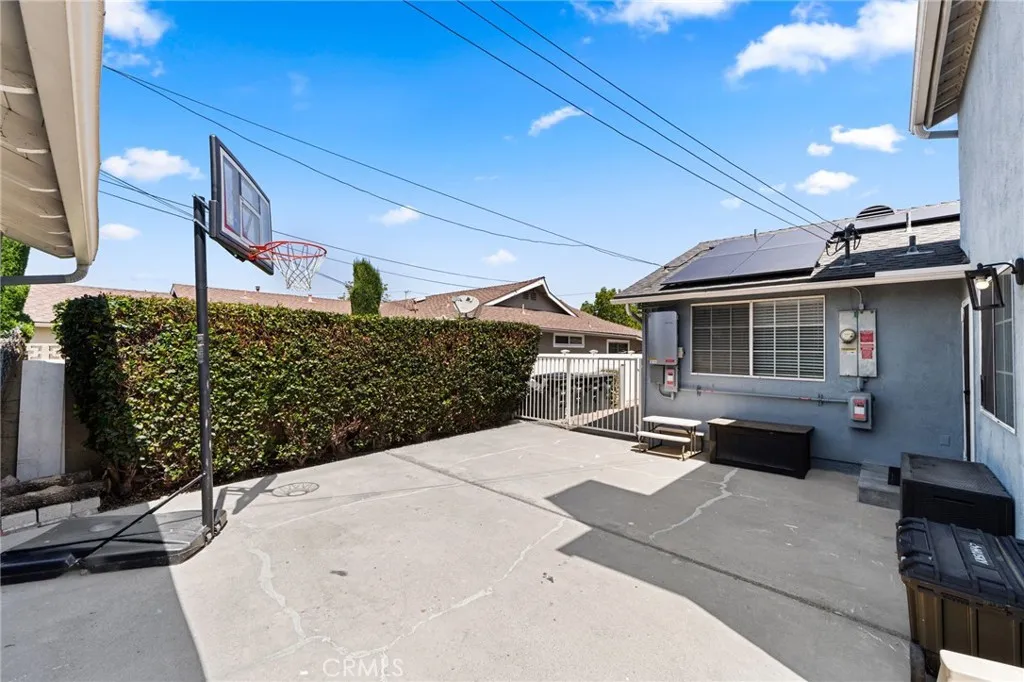 Driveway Area