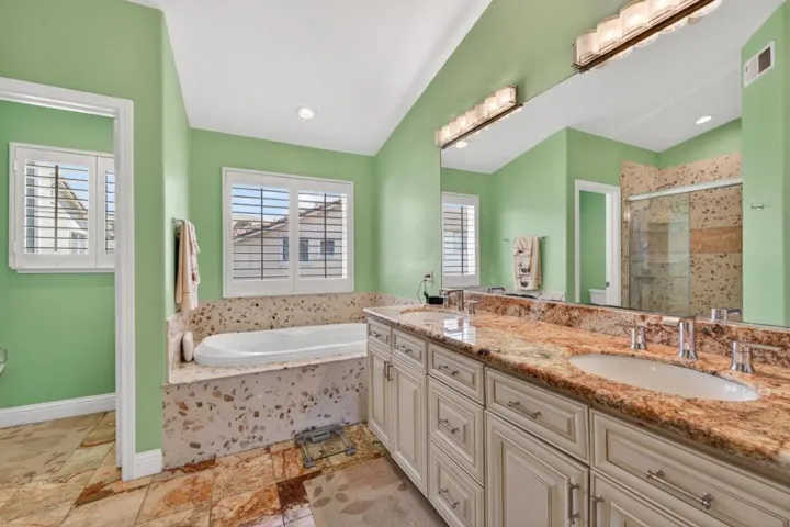 34237 Torrey Pine Lane, Union City, California 94587