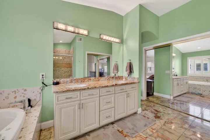 34237 Torrey Pine Lane, Union City, California 94587