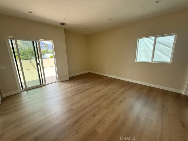 7826 Kyle Street, Sunland, California 91040