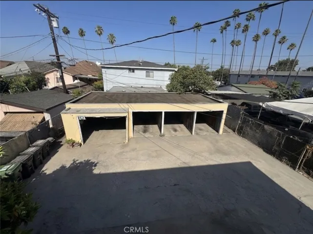 4305 San Pedro, Los Angeles, California 90011