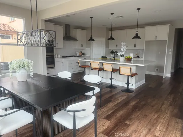 11313 Atlas Court, Corona, California 92883