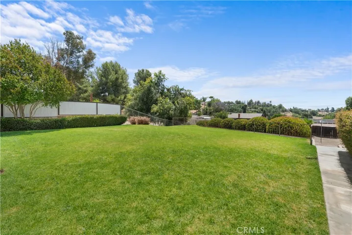 33227 Avenue D, Yucaipa, California 92399