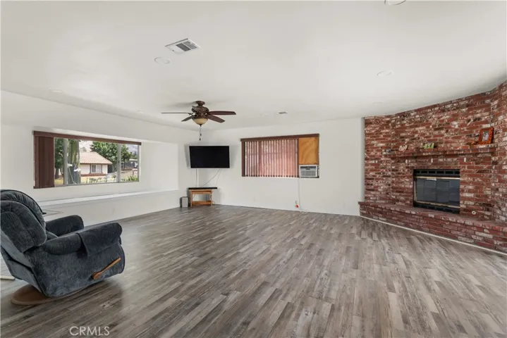 33227 Avenue D, Yucaipa, California 92399