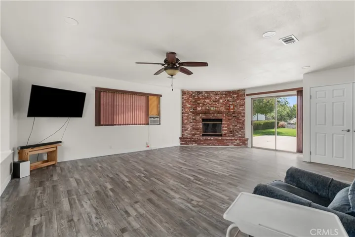 33227 Avenue D, Yucaipa, California 92399