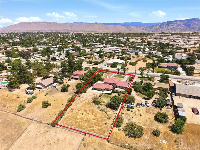 16810 Danbury, Hesperia, California 92345