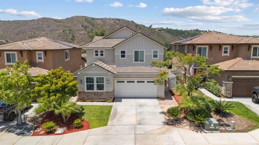 35664 Asturian Way, Fallbrook, California 92028