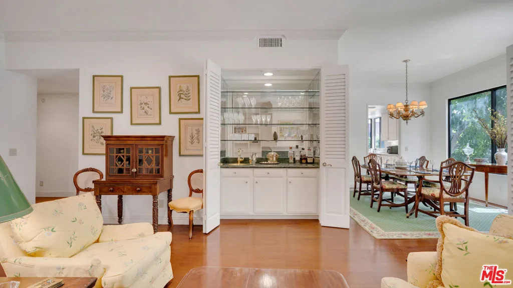 An expansive open-concept layo