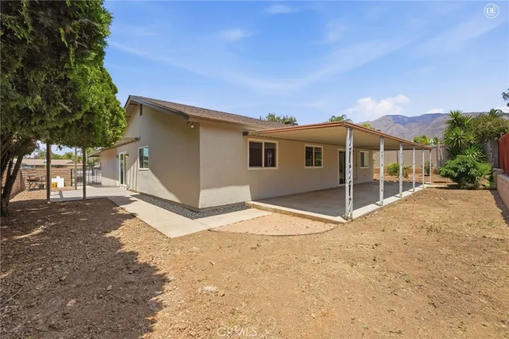 6677 La Praix Street, Highland, California 92346