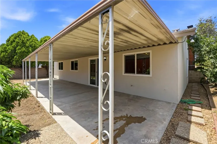 6677 La Praix Street, Highland, California 92346