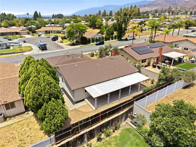 6677 La Praix Street, Highland, California 92346