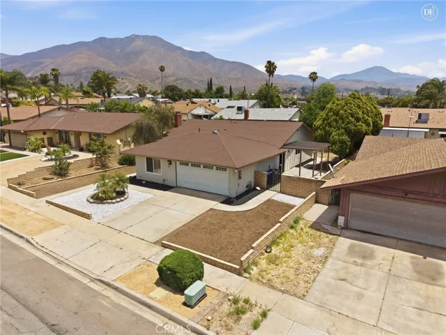 6677 La Praix Street, Highland, California 92346