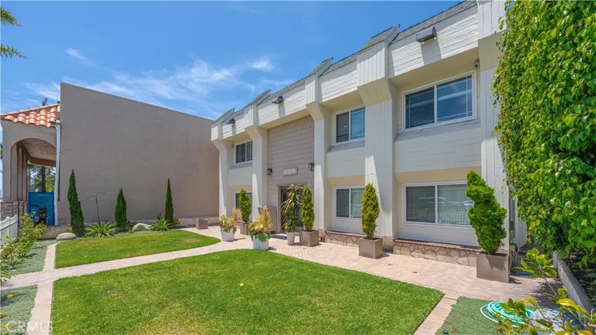 305 17th, Huntington Beach, California 92648 — photo 4