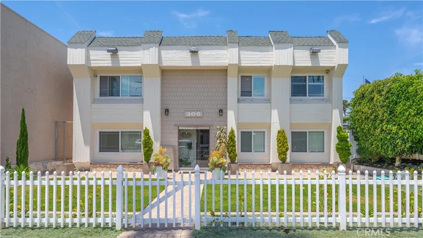 305 17th, Huntington Beach, California 92648