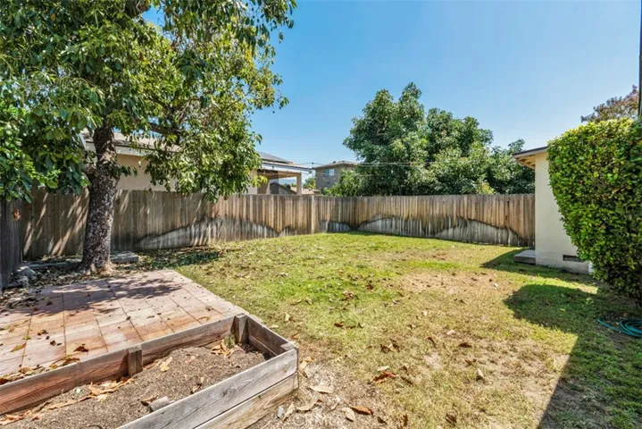115 E Colorado, Glendora, California 91740