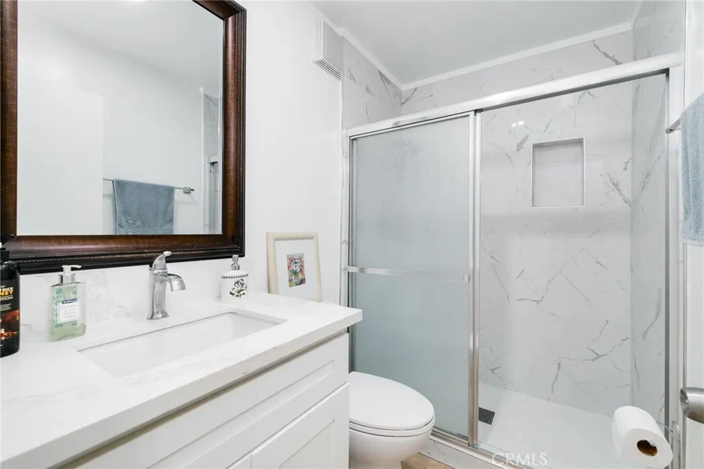 1st floor bathroom