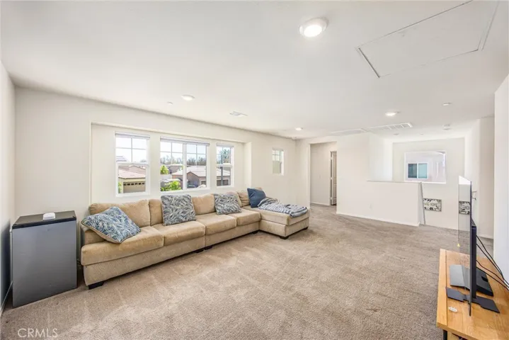 28463 Memory Lane, Winchester, California 92596