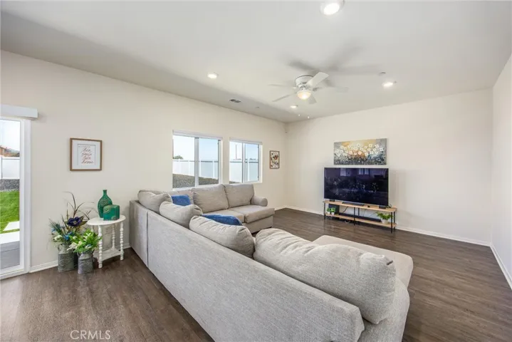 28463 Memory Lane, Winchester, California 92596