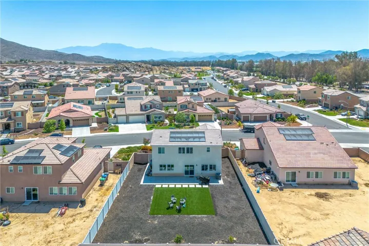 28463 Memory Lane, Winchester, California 92596