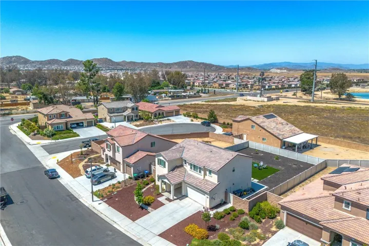 28463 Memory Lane, Winchester, California 92596