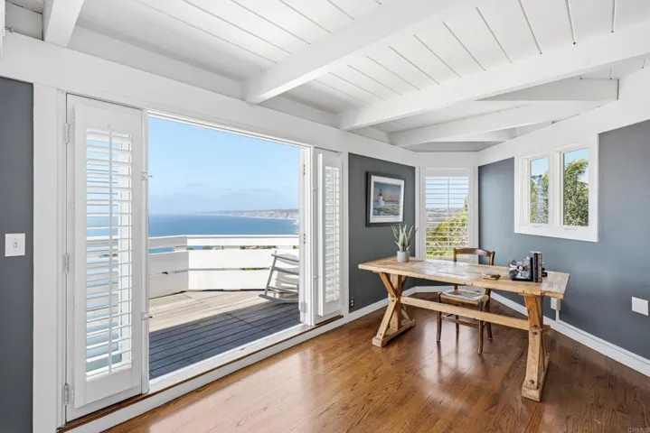 1641 Crespo Drive, La Jolla, California 92037