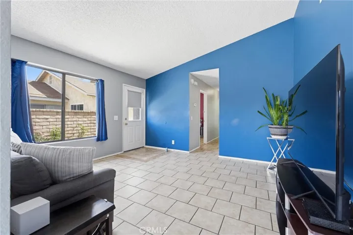 37137 26th Street E, Palmdale, California 93550