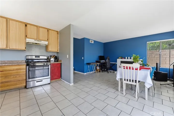 37137 26th Street E, Palmdale, California 93550