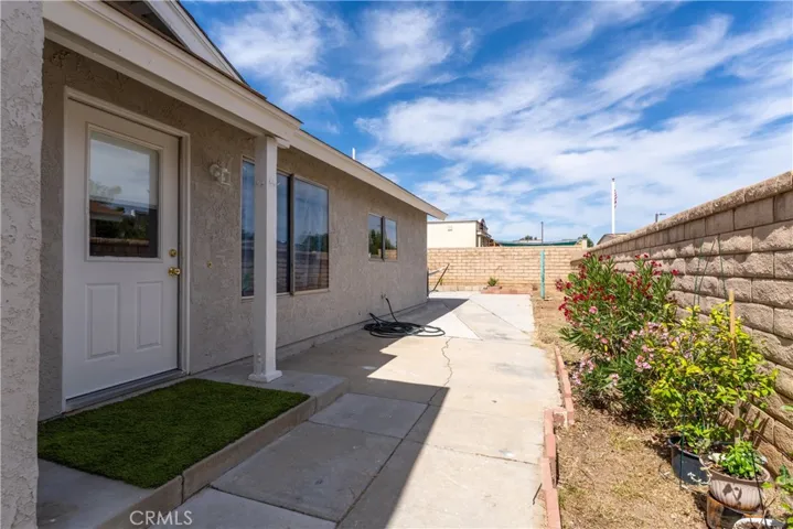 37137 26th Street E, Palmdale, California 93550