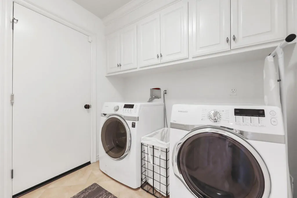 INSIDE LAUNDRY ROOM
