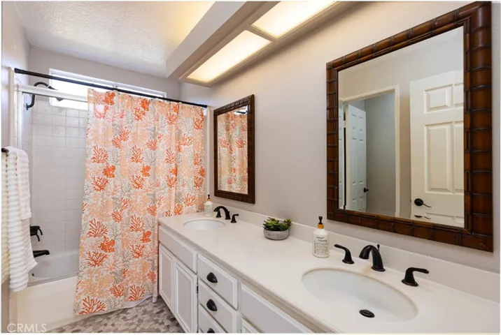 31952 Mill Stream, Trabuco Canyon, California 92679