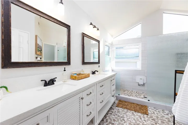 31952 Mill Stream, Trabuco Canyon, California 92679