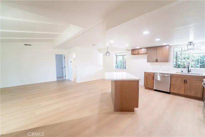 13560 Nassau Drive, Victorville, California 92395