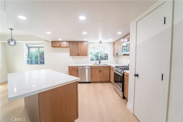 13560 Nassau Drive, Victorville, California 92395