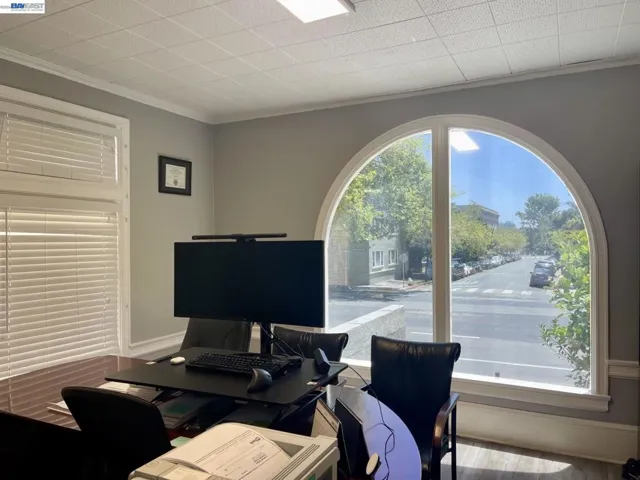 370 Grand Ave Suite 1, Oakland, California 94610 — photo 4