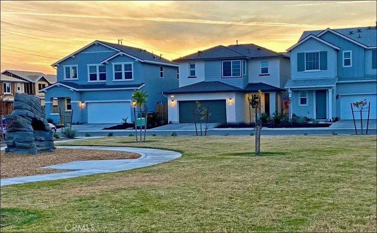 3021 N Sowell Street, Visalia, California 93291