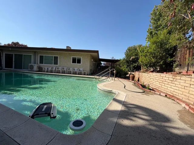 11651 Poplar Street, Loma Linda, California 92354