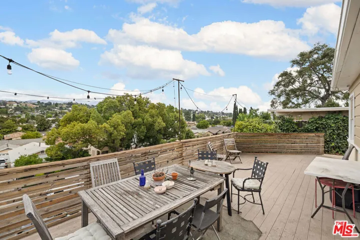 Front deck